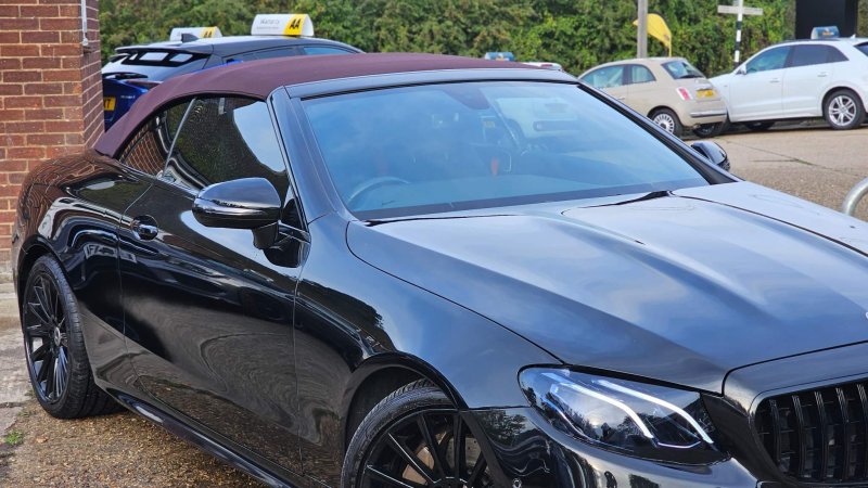MERCEDES-BENZ E CLASS