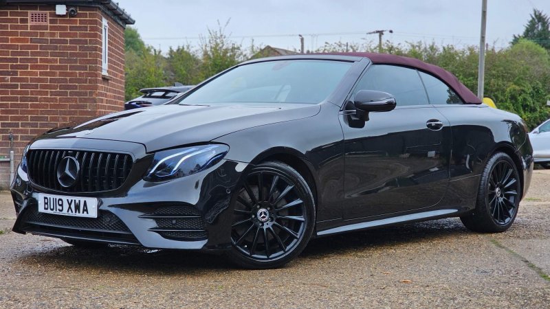 MERCEDES-BENZ E CLASS