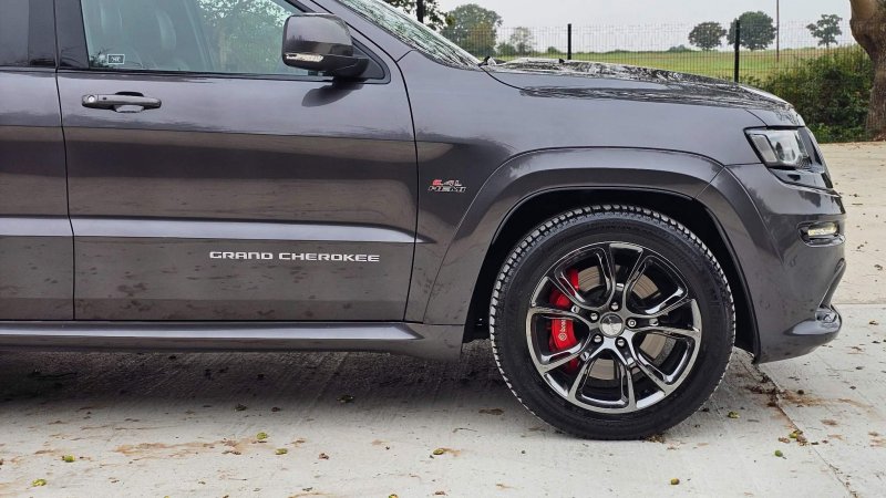 JEEP GRAND CHEROKEE
