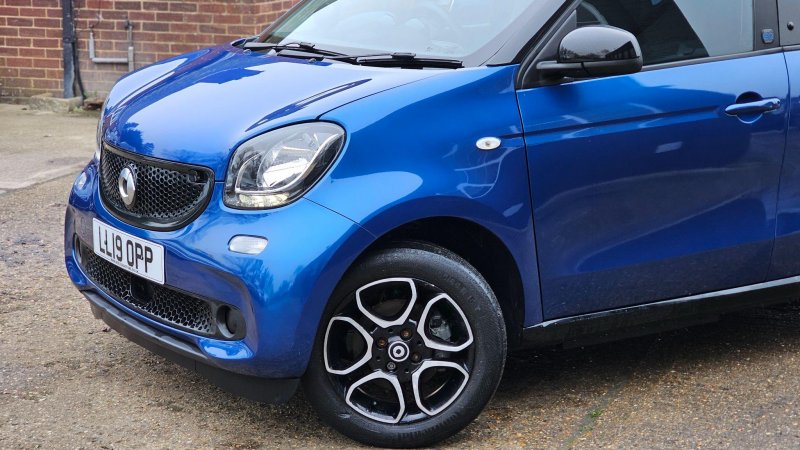 SMART FORFOUR