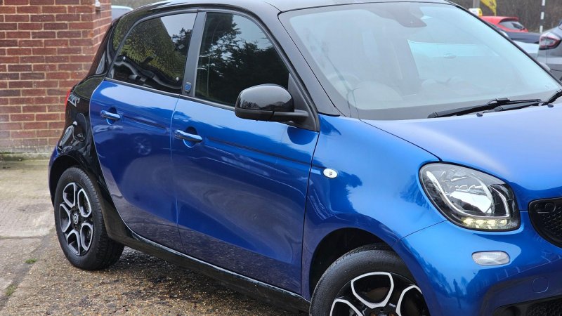 SMART FORFOUR