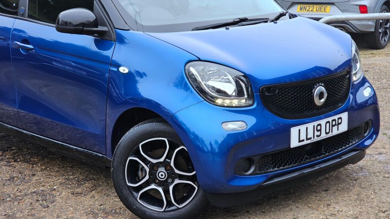 SMART FORFOUR