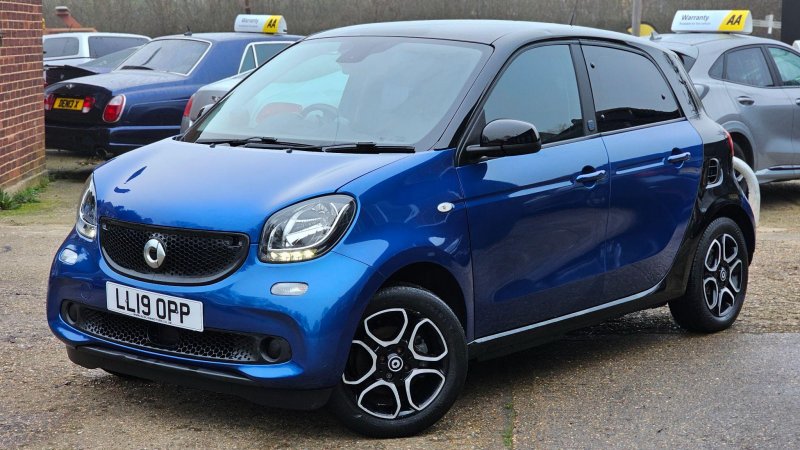 SMART FORFOUR