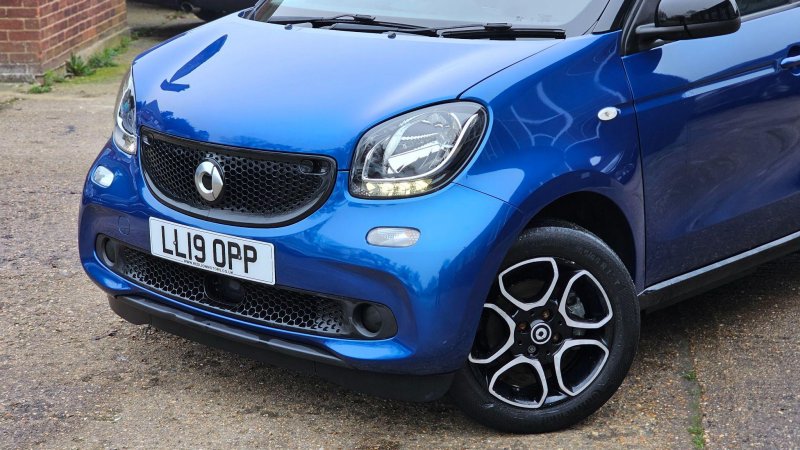 SMART FORFOUR
