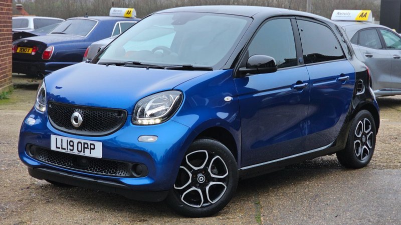 SMART FORFOUR