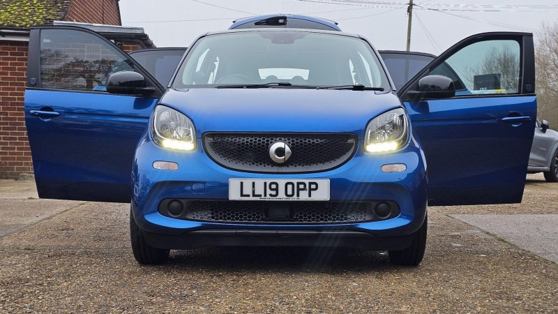 SMART FORFOUR