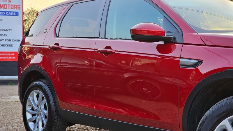 LAND ROVER DISCOVERY SPORT