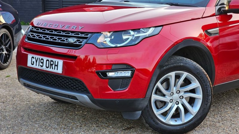 LAND ROVER DISCOVERY SPORT