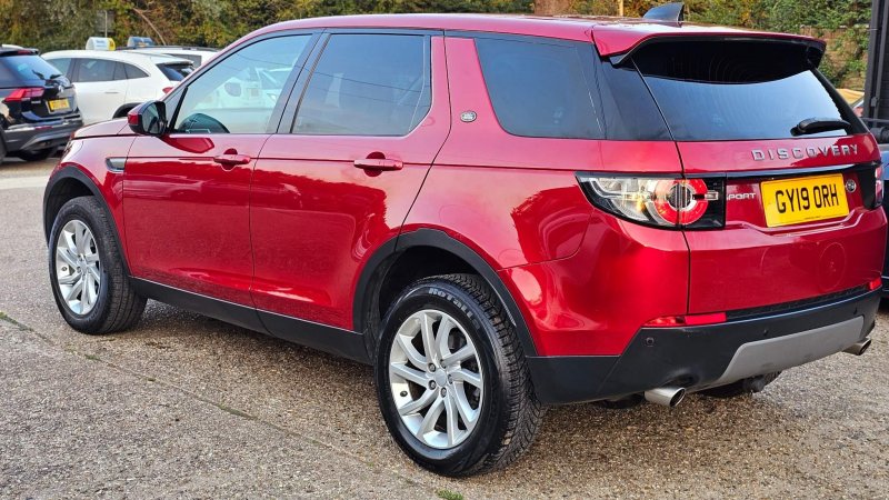 LAND ROVER DISCOVERY SPORT