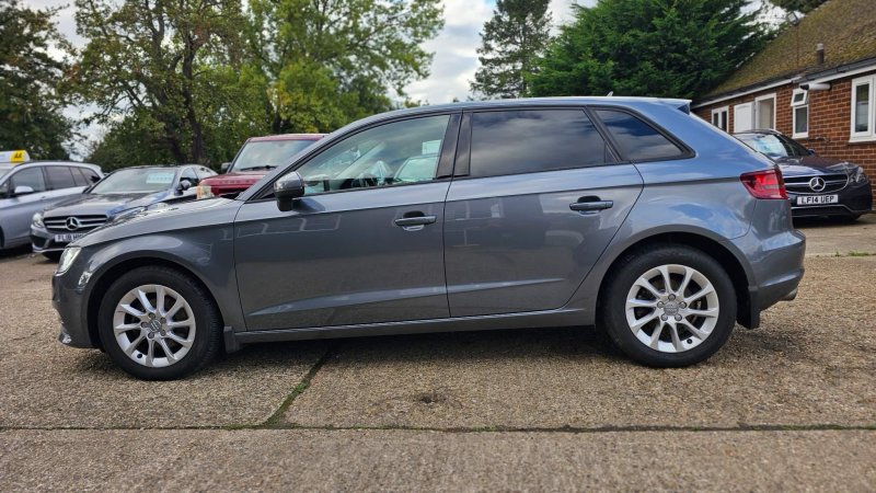AUDI A3