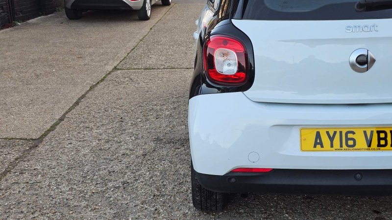 SMART FORFOUR