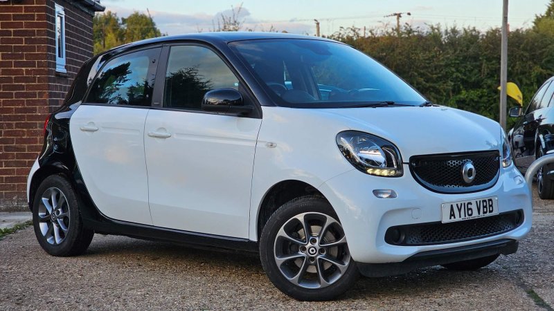 SMART FORFOUR