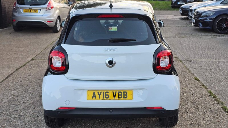 SMART FORFOUR