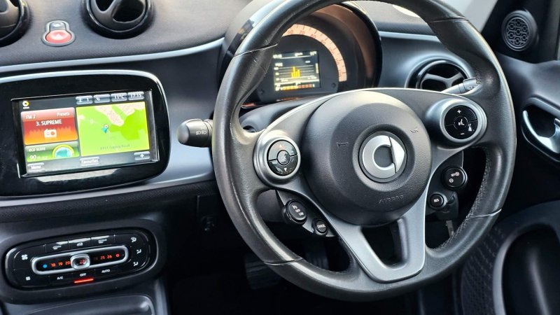 SMART FORFOUR