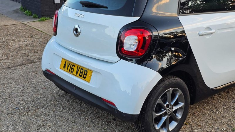 SMART FORFOUR
