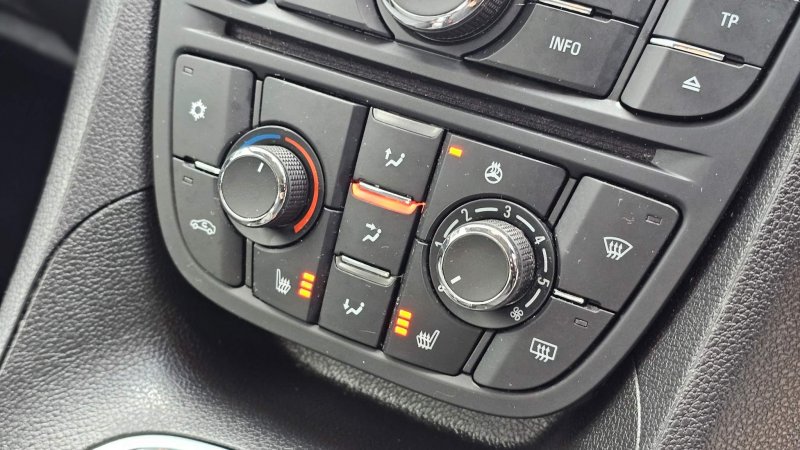 VAUXHALL MERIVA
