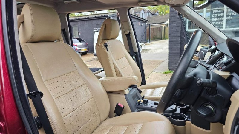 LAND ROVER DISCOVERY 3