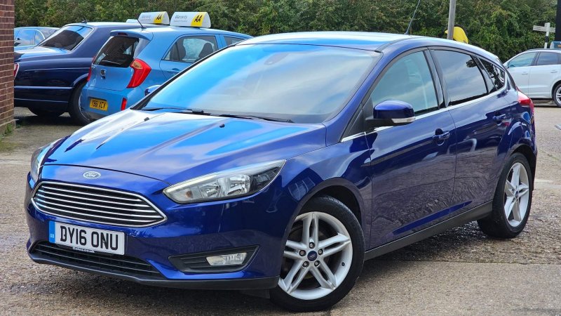FORD FOCUS
