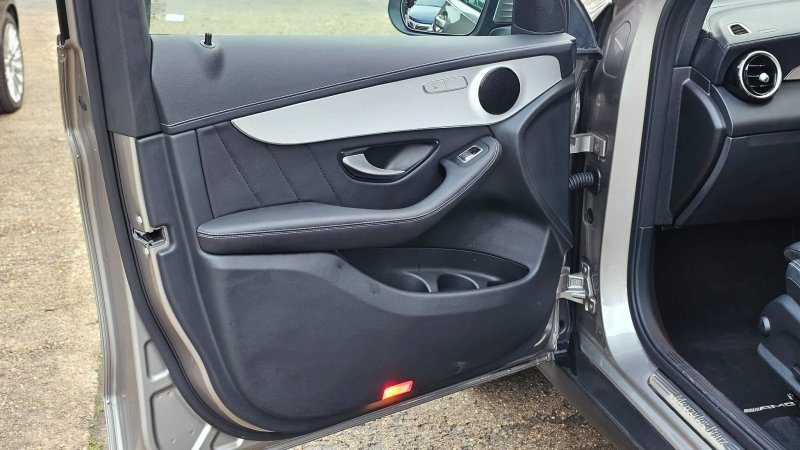 MERCEDES-BENZ GLC CLASS
