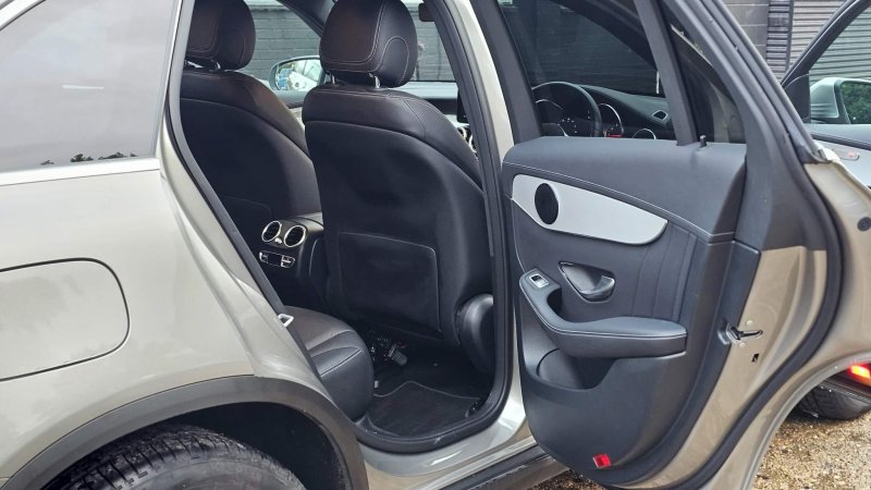 MERCEDES-BENZ GLC CLASS