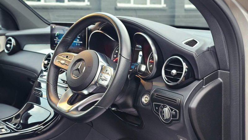 MERCEDES-BENZ GLC CLASS