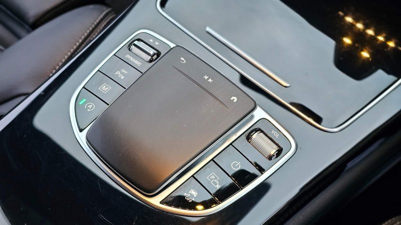 MERCEDES-BENZ GLC CLASS