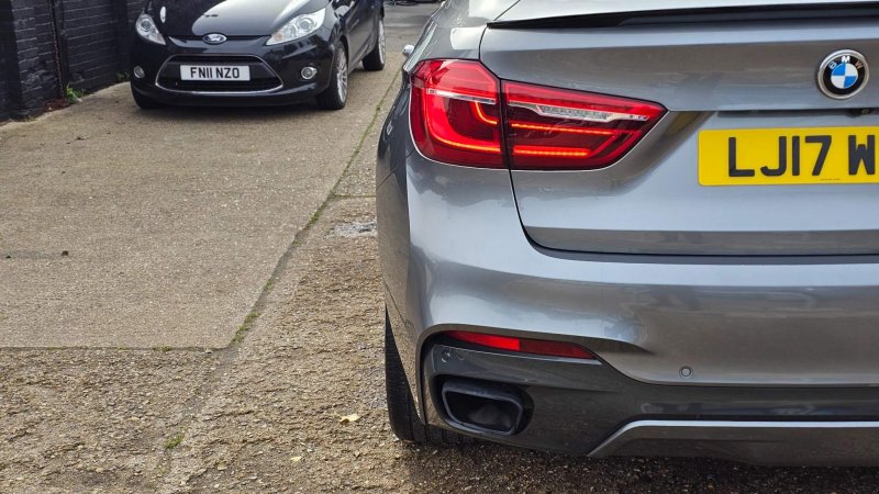 BMW X6