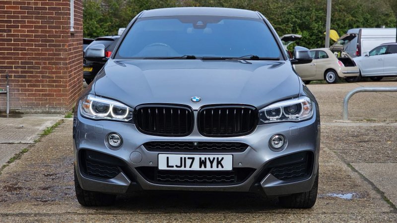 BMW X6