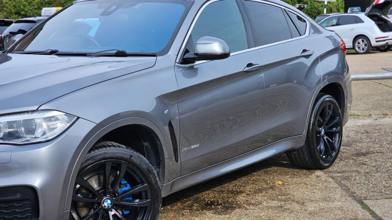 BMW X6
