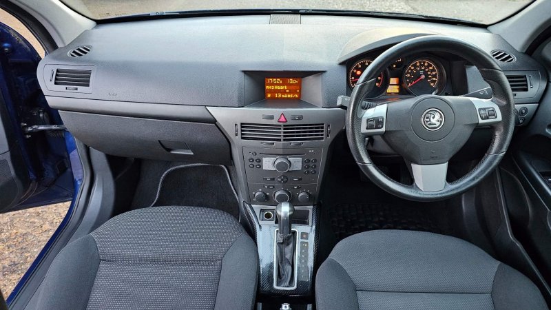 VAUXHALL ASTRA