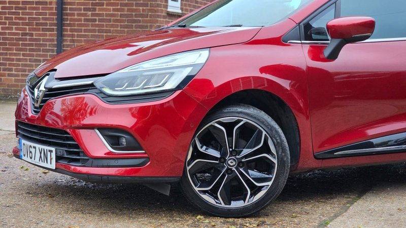 RENAULT CLIO