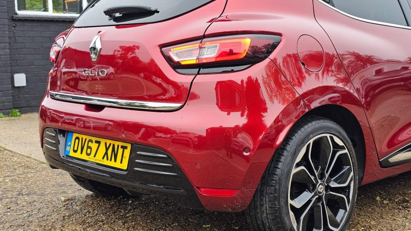 RENAULT CLIO