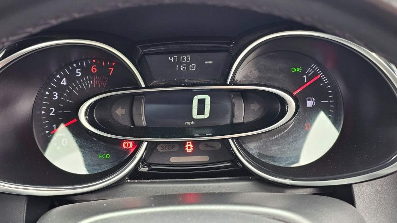 RENAULT CLIO