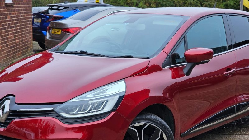 RENAULT CLIO
