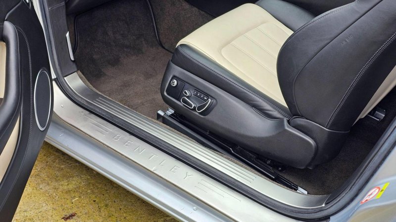 BENTLEY CONTINENTAL