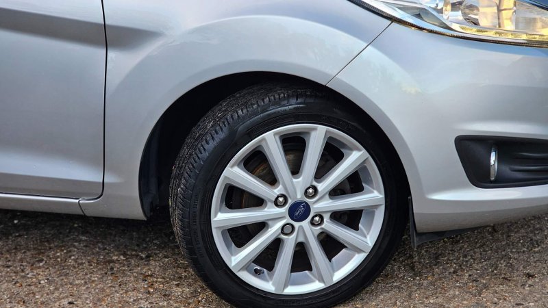 FORD FIESTA