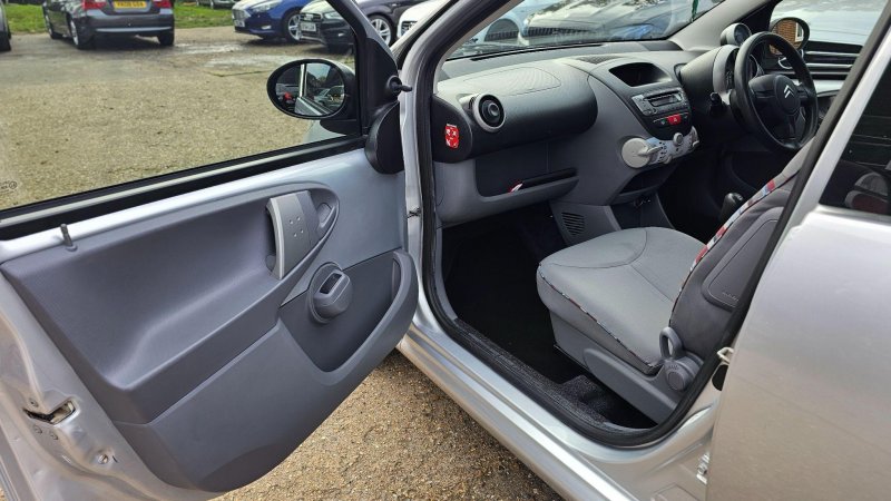 CITROEN C1