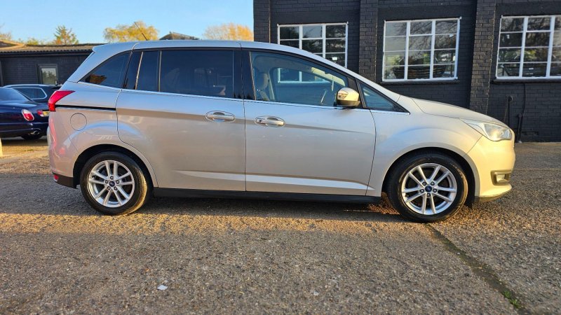 FORD GRAND C-MAX