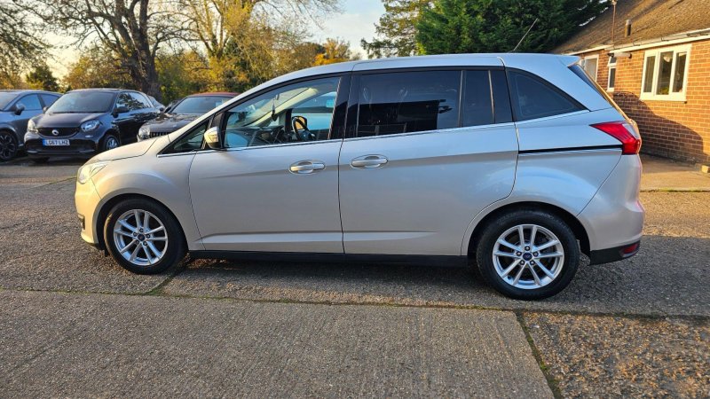 FORD GRAND C-MAX