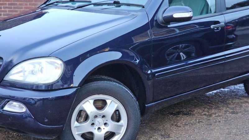 MERCEDES-BENZ M CLASS