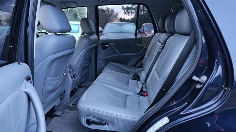 MERCEDES-BENZ M CLASS