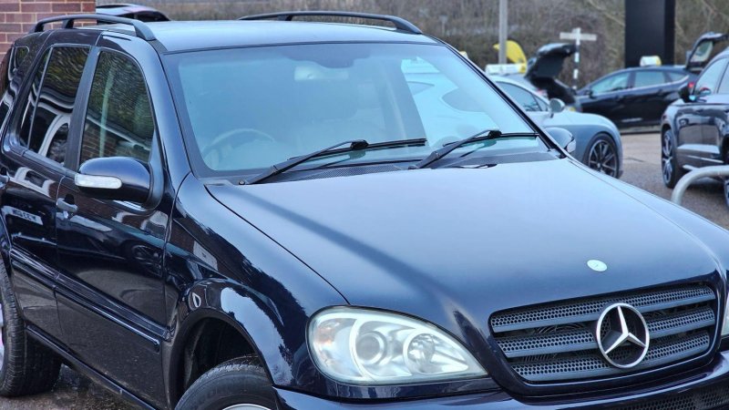 MERCEDES-BENZ M CLASS