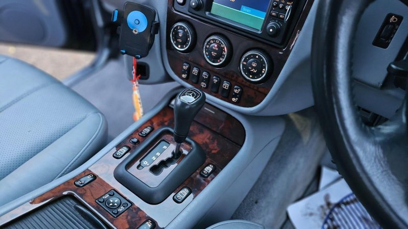 MERCEDES-BENZ M CLASS