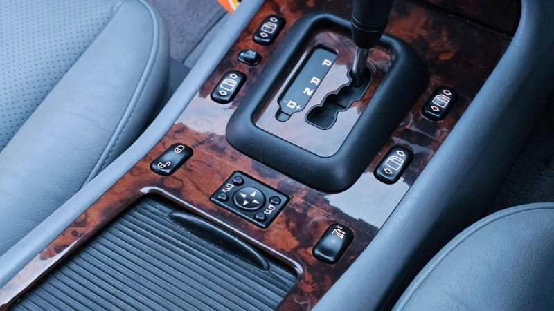 MERCEDES-BENZ M CLASS