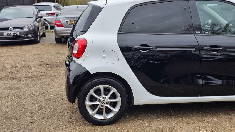 SMART FORFOUR