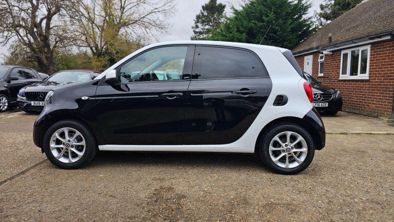 SMART FORFOUR