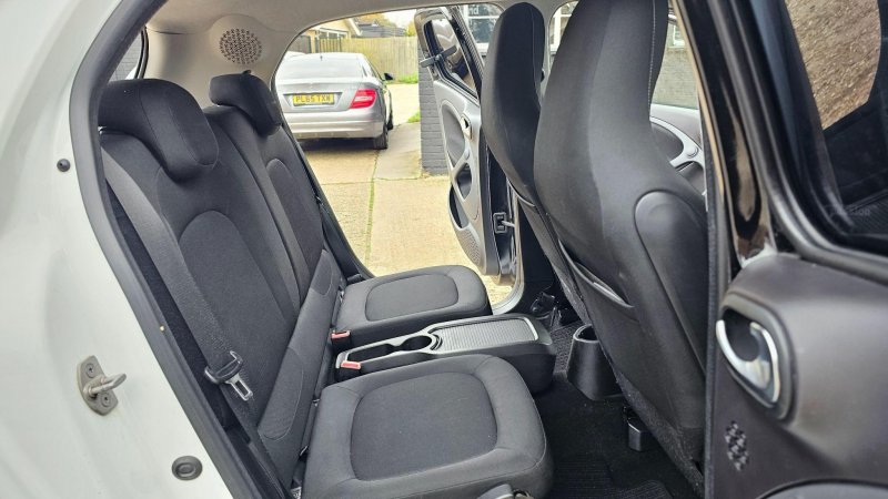 SMART FORFOUR