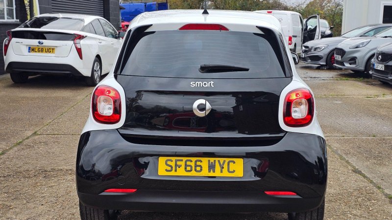 SMART FORFOUR