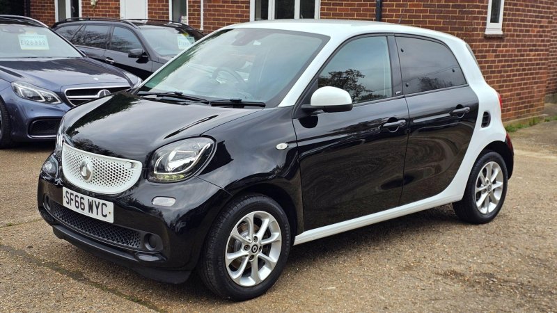SMART FORFOUR