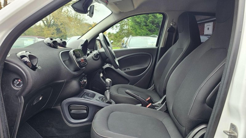 SMART FORFOUR